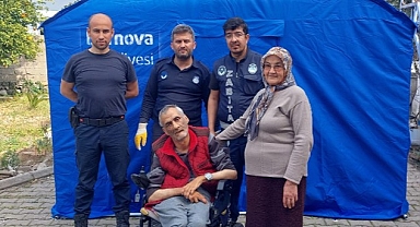 Hataylı engelliler, depremin 25’inci gününde Bornova formülüyle hayata tutunuyor