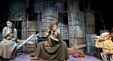 İBB Şehir Tiyatroları 27 Mart Dünya Tiyatro Günü’nü Ücretsiz Sahneleyeceği 9 Oyunla Kutluyor