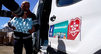 İstanbul Büyükşehir Belediyesi (İBB) Deprem Bölgesine Su Sevkiyatı Devam Ediyor; 100. Tır Bölgede