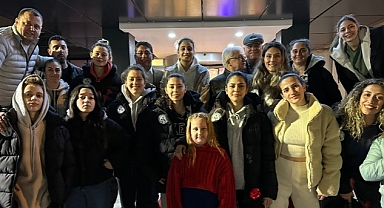 Kadın Basketbolcular Finallaere Uğurlandı
