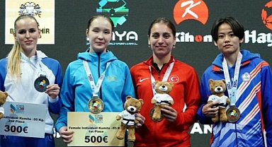 Kağıtsporlu Gülsen, Seri A'dan madalyayla döndü
