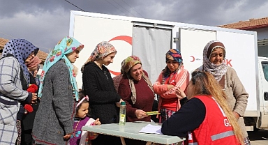 Kızılay, Mobil Sağlık Araçlarıyla 20 Bin Afetzedeye Sağlık Hizmeti Verdi