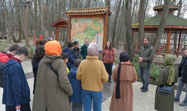 Misafir çocuklar Ormanya'da moral buldu