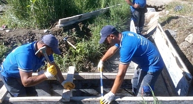 Muğla Büyükşehir’den Üreten Köylüye Sulama Desteği 