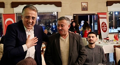 Nevşehir Belediye Başkanı Dr. Mehmet Savran, şehit yakınları, gaziler ve aileleri onuruna düzenlenen iftar programına katıldı