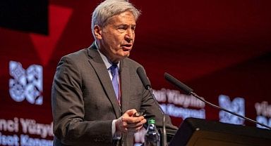 Prof. Dr. Şevket Pamuk:
