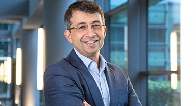 Türkiye’nin ilk dijital bankası Hayat Finans oldu