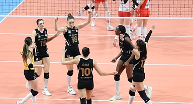 VakıfBank, CEV Şampiyonlar Ligi’nde çeyrek finalde