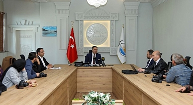 Van Büyükşehir Belediyesi tarafından hayata geçirilen ‘Van Mavi Şehir’ Projesi’nin tanıtım toplantısı yapıldı