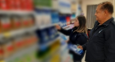 Zabıtadan marketlerde etiket denetimi