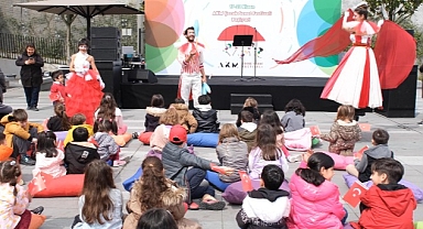 23 Nisan Heyecanı AKM Çocuk Sanat Festivaliyle Başladı Dünyanın En Coşkulu Çocuk Festivali