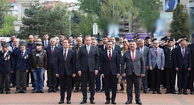 23 Nisan Ulusal Egemenlik Ve Çocuk Bayramı Törenlerle Kutlandı