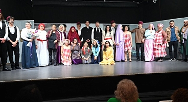 Aşk-ı muhabbet “perde” dedi