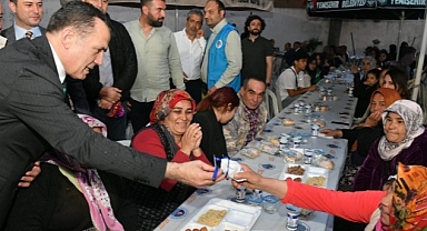 Başkan Abdullah Özyiğit, Değirmençaylılarla iftar sofrasında buluştu