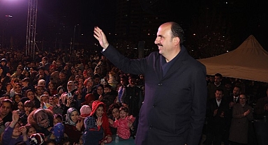 Başkan Altay: “Çocuklarımızın Yüzü Gülsün Diye Gece Gündüz Çalışıyoruz”