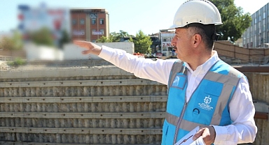 Başkan Büyükakın, 1 Mayıs'ta Deprem emekçilerini de unutmadı