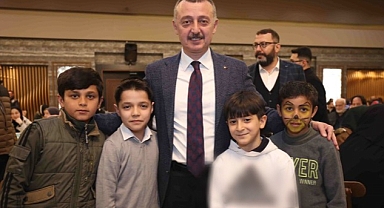 Başkan Büyükakın: Dünyada her gün 85 milyon çocuk aç uyuyor