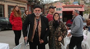 Başkan Büyükakın, Gültepelilerle birlikte iftar yaptı