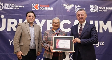 Başkan Büyükakın: Kocaeli deprem bölgesine yağmur olup yağdı