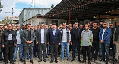 Başkan Kılıç, belediye personeli ile bayramlaştı