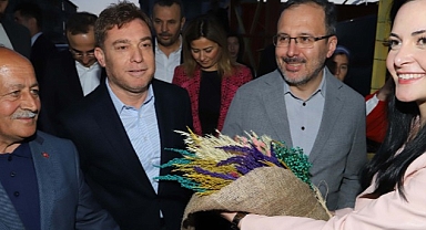 Bayındır Belediyesi Kadir Gecesi’nde İftar Yemeği Düzenledi