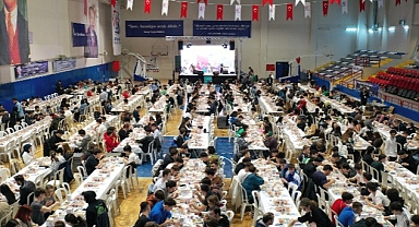 Bayrampaşalı tüm yardımseverler aynı sofrada