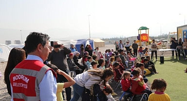 Bodrum Belediyesi, Depremzedelere Desteklerini Sürdürüyor