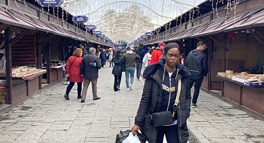 Bu Pazarın Tüm Geliri Depremzedelere