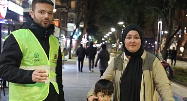 Büyükşehir'den Kocaelililere şerbet ikramı