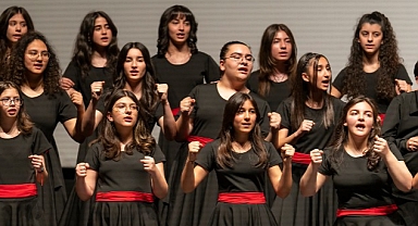 Çocukların Sesleri Dünya Koro Müziği Sempozyumunda Yankılandı