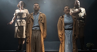 ENKA Oditoryumu tiyatro severleri ağırlamaya devam ediyor