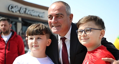 Gemlik’te Bayram Coşkusu Alanlara Sığmadı