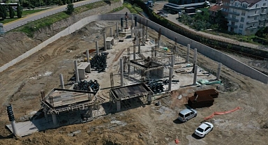 Gölcük Terminal Binası hızla ilerliyor