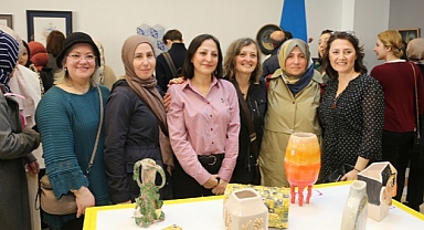 Güzel Sanatlar Akademisi, ’Öz’e Yolculuk Sergisine Ev Sahipliği Yaptı