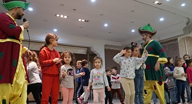 İhsaniye'de Geleneksel Ramazan Akşamı Çocuk Şenliği Coşkusu