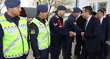 Karaman Belediye Başkanı Savaş Kalaycı, Ramazan Bayramı’nın ilk günü düzenlenen bayramlaşma programına katıldı