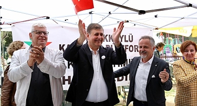 Karşıyaka Belediye Başkanı Dr. Cemil Tugay Örnekköylü Kadınlarla Buluştu