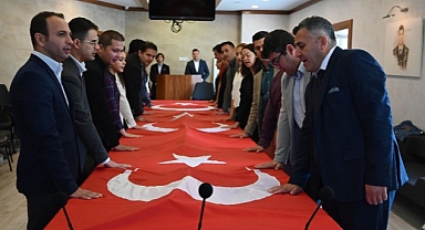 Kemer Belediyesi’nde memurlar yemin etti