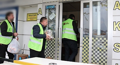 Kocaeli Büyükşehir, Ramazan ayında taksici esnafını unutmuyor