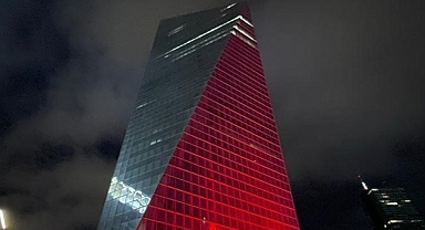 Kristal Kule’den Otizm Farkındalığı’na Kırmızı Işık