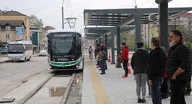 Kuruçeşme tramvay hattında seferler başladı