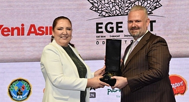 Menemen Belediye Başkan Vekili Aydın Pehlivan’a Büyük Onur Menemen Belediyesi’ne “Gençliğin ve Geleceğin Kenti” Ödülü