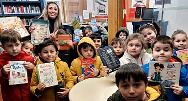 Minik Öğrencilerin Kütüphane Heyecanı