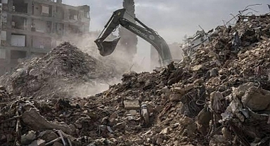 Moloz sorununa çözüm turizmcilerden geldi; Liman ve Marina yapımında kullanılsın