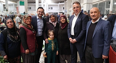 Nevşehir Belediye Başkanı Dr. Mehmet Savran, AK Parti Nevşehir Milletvekili Adayı Mustafa Rauf Yanar Pazar Esnafını Ziyaret Etti