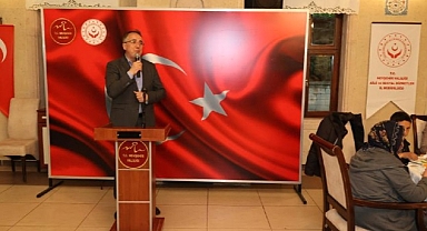 Nevşehir Belediye Başkanı Dr. Mehmet Savran, Dünya Yetimler Günü münasebetiyle Nevşehir Valiliği tarafından düzenlenen iftar yemeği programına katıldı