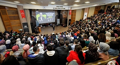 Nevşehir Belediyesi'nden Gençlere YKS Öncesi Gri Koç Motivasyonu