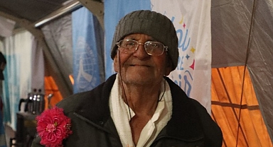 Pakistan'lı yardımseverlerden Bayram hediyesi Konteyner