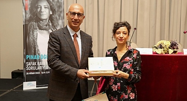 Pınar Öğünç Nilüferli kadınlarla buluştu