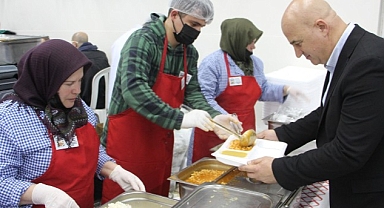 Saray Belediyesi Büyükyoncalı Mahalllesi’nde iftar verdi